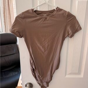 SKIMS Short Sleeve Crewneck Bodysuit - Brown